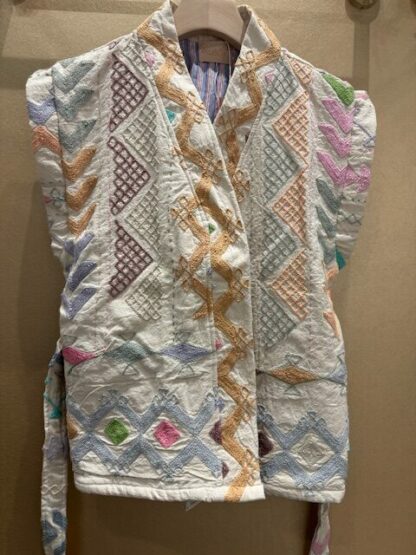 Veste artisanale Suzani Meera