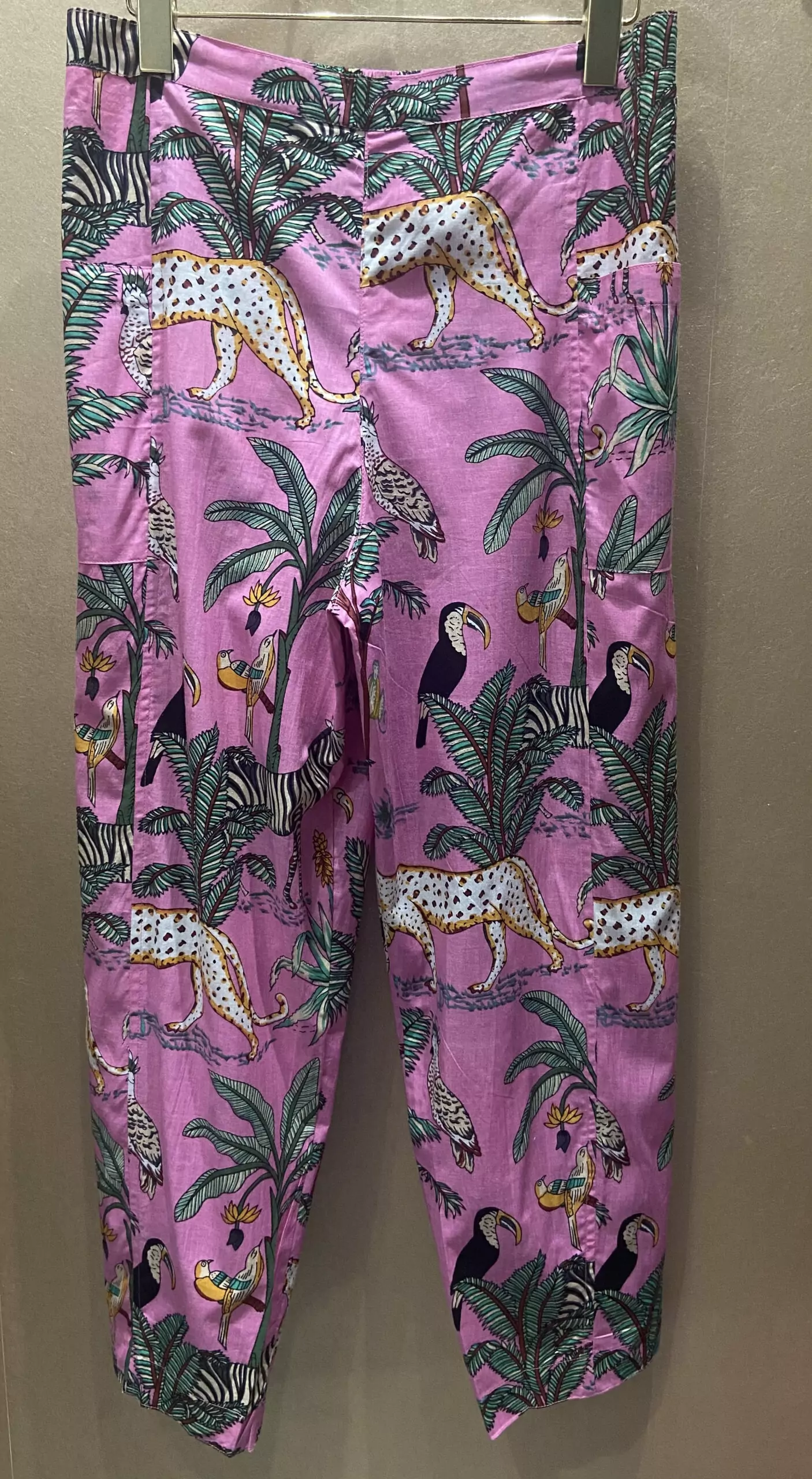 Pantalon Exotique Rose – Image 2