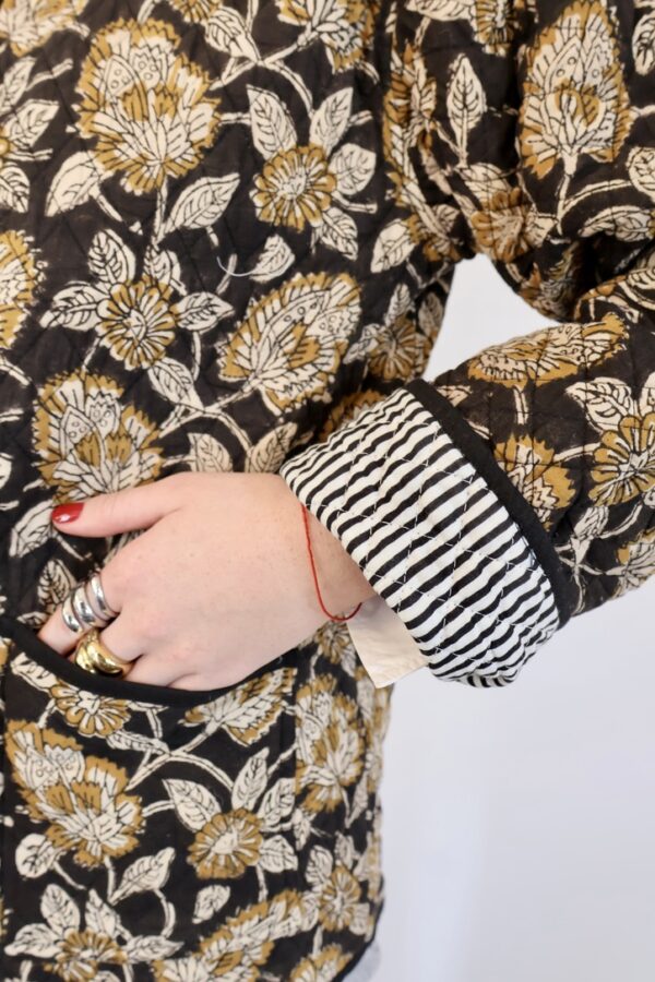Veste Nocturne Florale