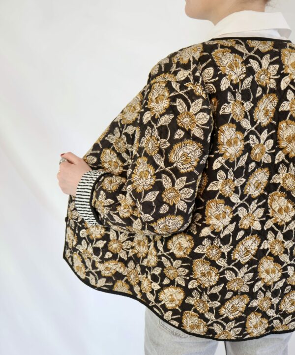 Veste Nocturne Florale