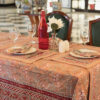 Nappe Rani, modèle florale rose. Taille 180 x 280