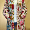 Manteau Long Diya - Khanta Suzani - Modèle Camille - Manteau de couleur rose, fleurit