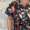 Robe Longue Kavya - aux manches courtes. Style chemise. Couleur Noir 3