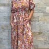 Robe Leela - Longue aux manches 3/4. Boutonnée jusqu'au dessus du nombril. Couleur Rose