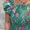 Robe Longue Mira - aux manches courtes smockée. Couleur verte 2