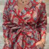 Robe Longue Portefeuille Amara - aux manches longues. Couleur Rouge 2