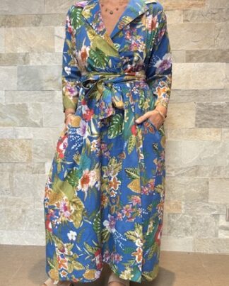 Robe Longue Portefeuille Amara - aux manches longues. Couleur Bleu Roi