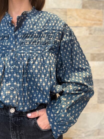 Blouse Nila - Blouse en coton, taille unique. Bleu avec des points beige 2