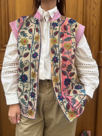 Veste Lila Sans Manches Brodée