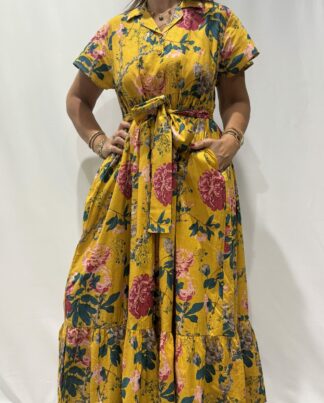Robe Longue Kavya - aux manches courtes. Style chemise. Couleur Jaune