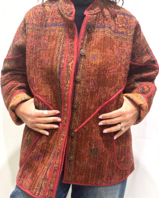 Veste Alba en Laine Réversible, une veste dans les teintes chaudes : rouge, terracotta et jaune