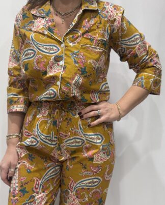 Pyjama Aurum - Chemise et pantalon en 100 % coton, avec pochette assortie, style premium, fabriqué en Inde.