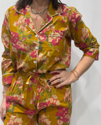 Pyjama Cali - Chemise et pantalon en 100 % coton, avec pochette assortie, style premium, fabriqué en Inde.