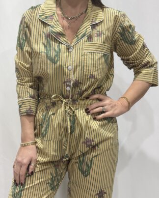 Pyjama Jiya - Chemise et pantalon en coton 100 %, avec pochette assortie, style premium, fabriqué en Inde.